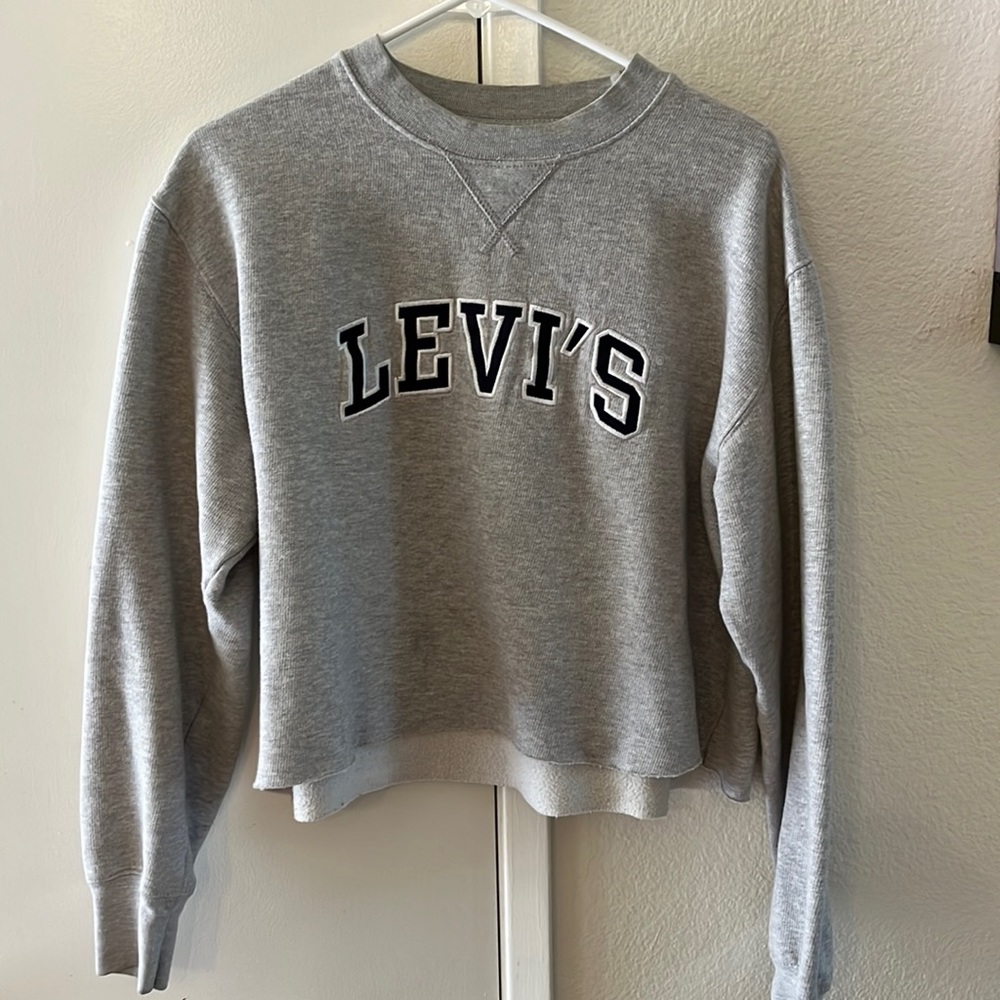 Levi’s Vintage Crop Pullover Sweatshirt